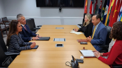 Erik Moncayo, presidente internacional WBO y Suzanne Lemaitre, directora ejecutiva WBO, reunidos con James Collins, comisionado adjunto de la Oficina de Asuntos Internacionales de CBP, y su equipo de trabajo en las oficinas centrales de CBP en Washington, D.C.